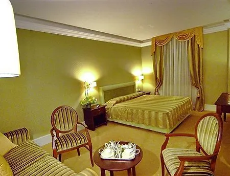 Hotel Bernina